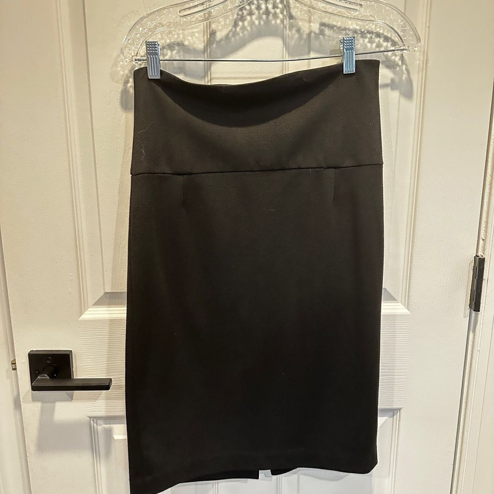 Kenneth Cole Reaction Black Pencil Skirt!